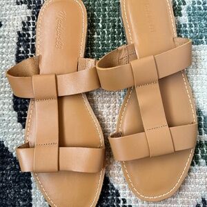 Madewell Boardwalk T-Strap Sandals — New Without Tags | Size 11 | Tan